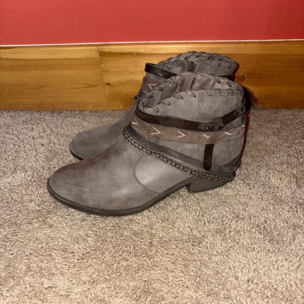 Jellypop Gray Suede-Look Ankle Booties with Decorative Wrap Straps